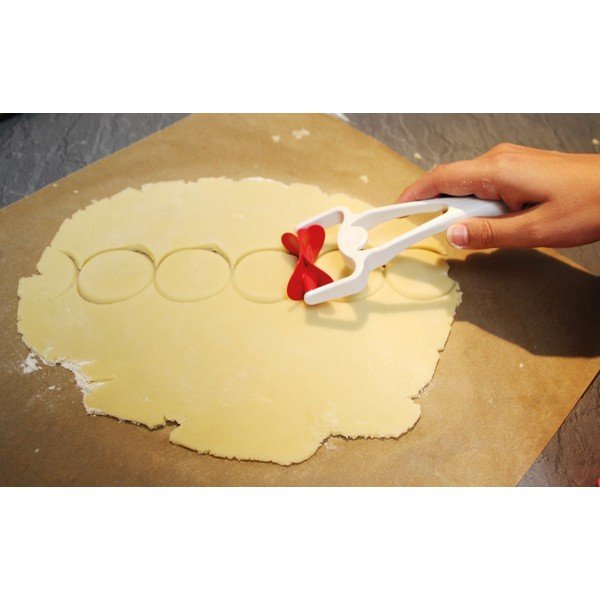 Rullītis cepumu formiņu griešanai Dr. Oetker-image-1