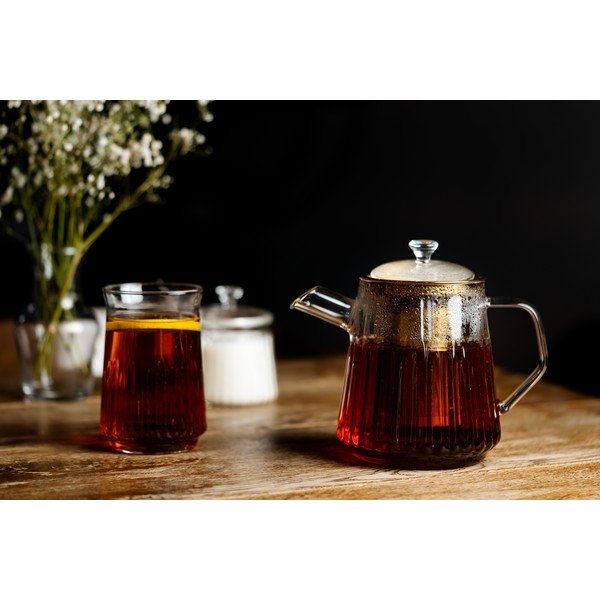 Zelta krāsas stikla tējkanna ar sietiņu 900 ml Mia – Vialli Design-image-3