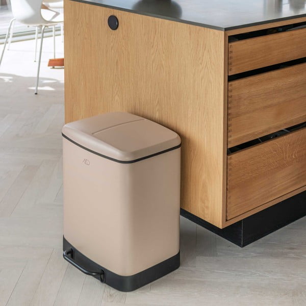 Bēša atkritumu šķirošanas metāla atkritumu tvertne ar pedāli 24 l Wonda – Mette Ditmer Denmark-image-2