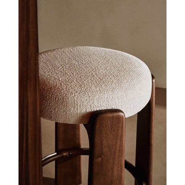 Bēša/tumša dabīga toņa oša masīvkoka bāra taburete (sēdekļa augstums 65 cm) Granite – Kave Home-image-3