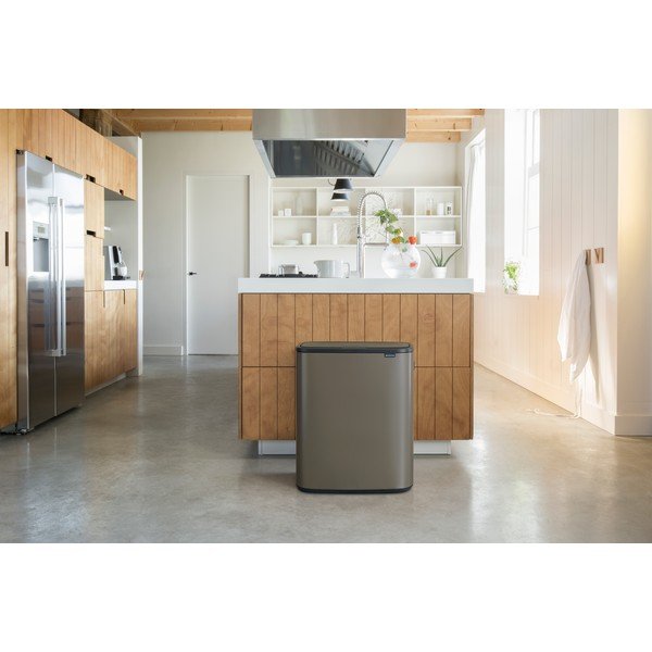 Pelēka ar pieskārienu atverama tērauda atkritumu tvertne 60 l Bo Touch Bin – Brabantia-image-1