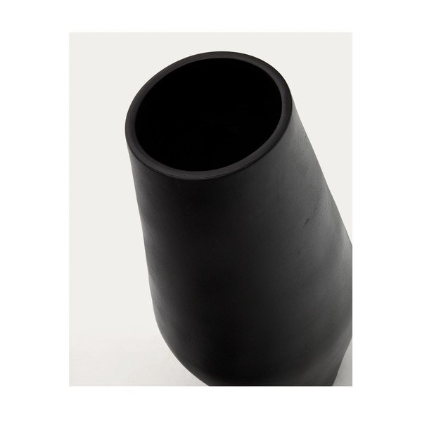 Matēti melna terakotas rokām darināta/augsta vāze (augstums 61 cm) Posia – Kave Home-image-1