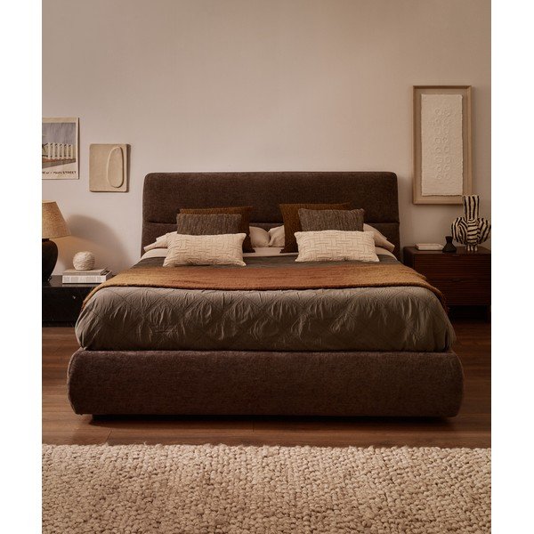 Tumši brūna polsterēta divvietīga gulta no šenila ar veļas kasti ar redelēm 160x200 cm Dafra – Kave Home-image-1