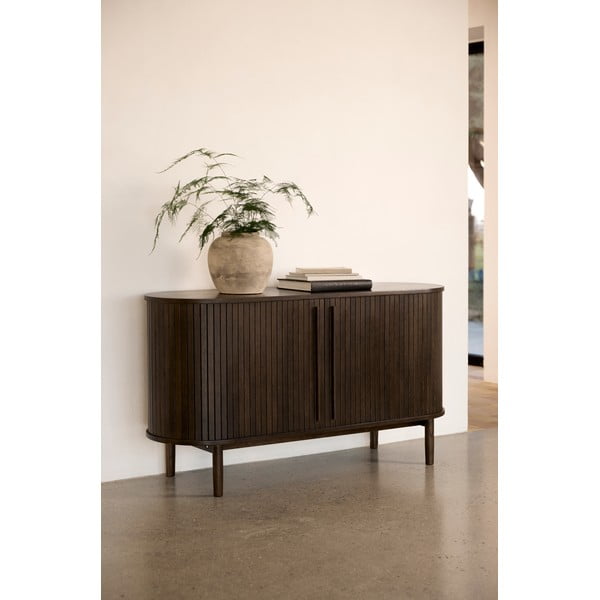 Brūna kumode ar ozolkoka imitāciju un bīdāmām durvīm 140x76x45 cm Meta – Unique Furniture-image-1