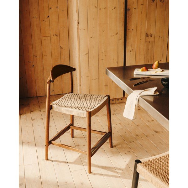 Brūns masīvkoka dārza bāra krēsls Nina – Kave Home-image-1