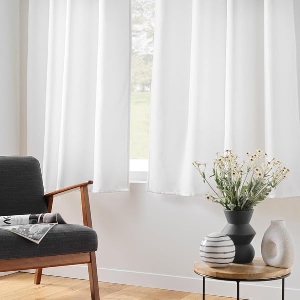 Balts mikrošķiedras siltumizolējošs aizkars 135x180 cm Micropolar – douceur d'intérieur-image-1