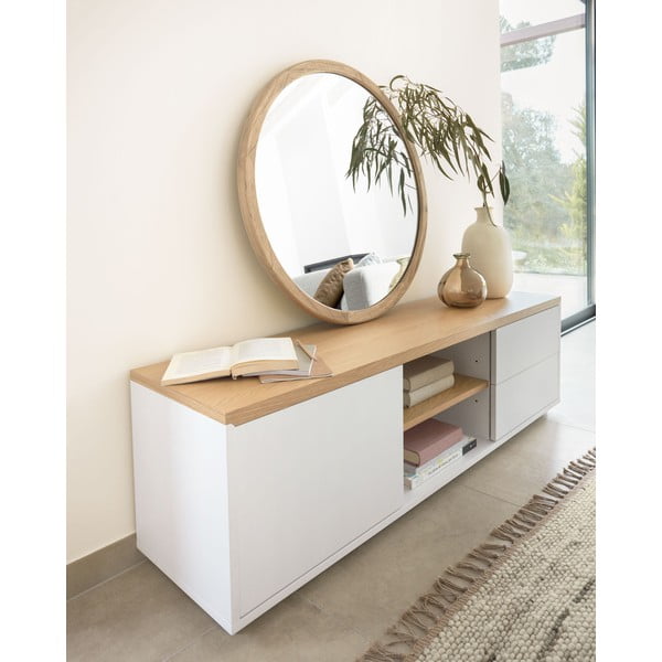 Balts TV galdiņš ar ozolkoka imitāciju 150x44x36 cm Abilen – Kave Home-image-3