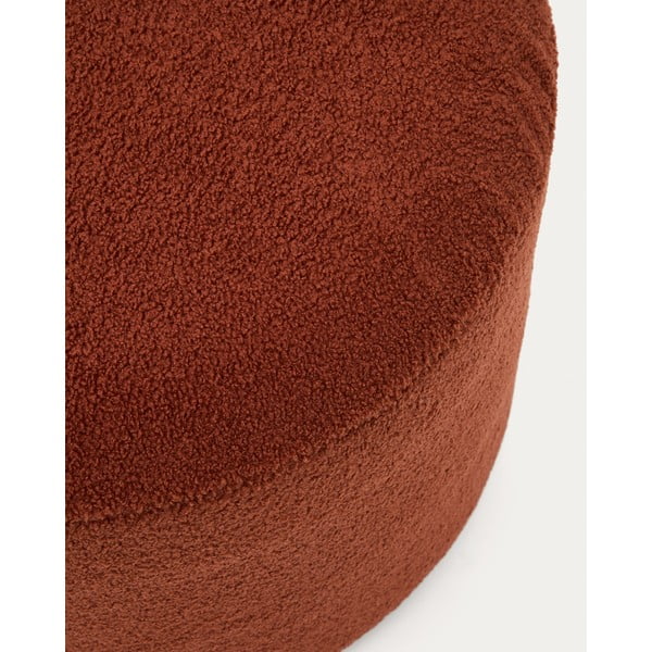 Terakotas oranžs pufs no buklē auduma Kaeli – Kave Home-image-2