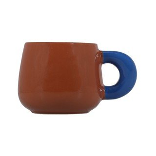 Tumši brūna krūze no sintētiskā kaula porcelāna 470 ml Coco – ONA