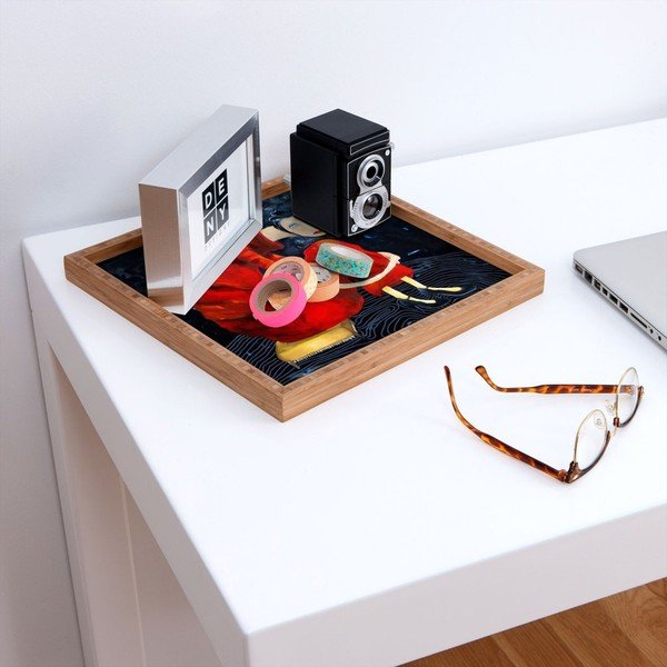 Koka dekoratīva servēšanas paplāte Red Lady, 40 x 40 cm-image-1