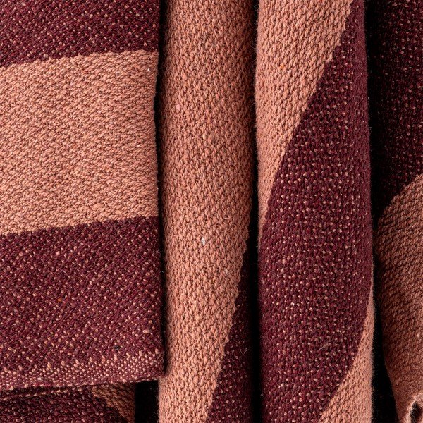 Bordo pleds no pārstrādātas kokvilnas 130x160 cm Frello – Bloomingville-image-3