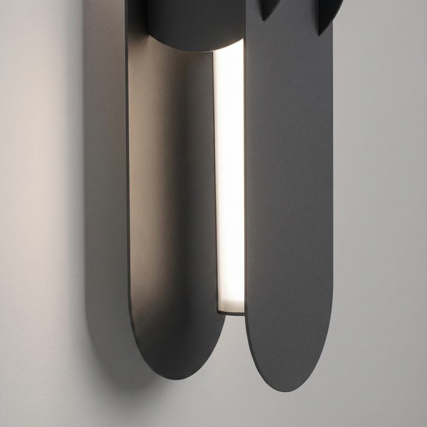 Melna metāla LED sienas lampa CHAIN – Thoro-image-3