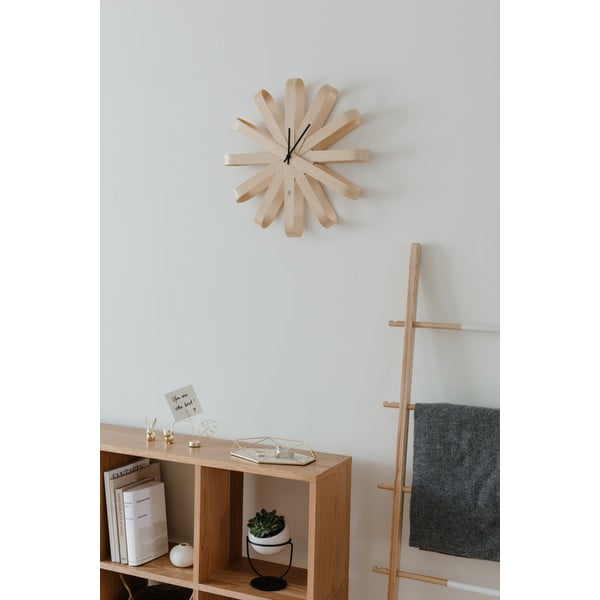 Sienas pulkstenis ø 51 cm Ribbonwood – Umbra-image-2
