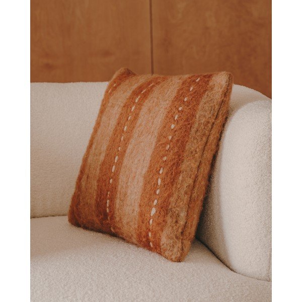 Spilvendrāna 45x45 cm Mayela – Kave Home-image-1