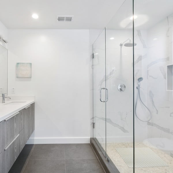 Neslīdošs paklājs dušai 54x54 cm Quadro Premium – MSV-image-1