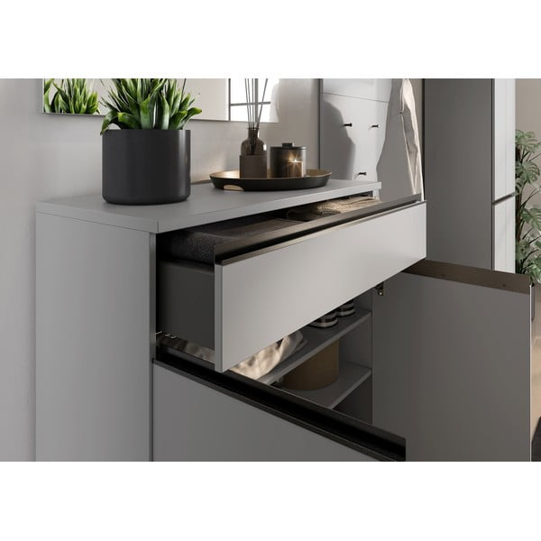 Pelēka priekšnama iekārta Bastia – Germania-image-4