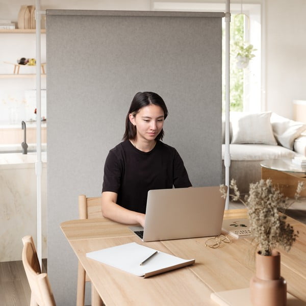 Balts tērauda aizslietņa rāmis aizkariem Anywhere – Umbra-image-2