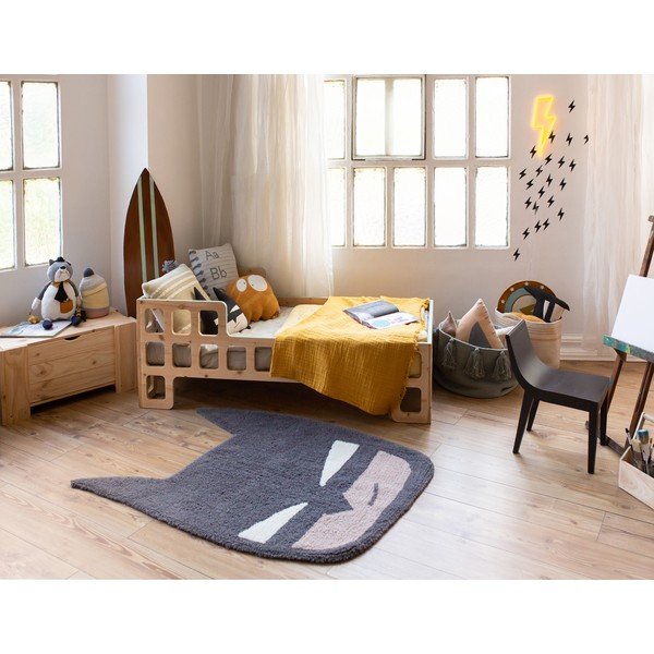 Melns mazgājams/ar rokām darināts vilnas bērnu paklājs 90x120 cm BatBoy – Lorena Canals-image-1