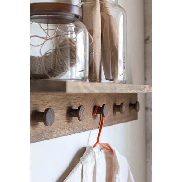 Brūns ozola masīvkoka sienas pakaramais ar plauktu 90 cm Showcase – Mette Ditmer Denmark-image-3