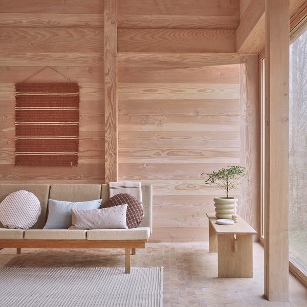 Dabīga toņa masīvkoka sols Kotai – OYOY Living Design-image-1