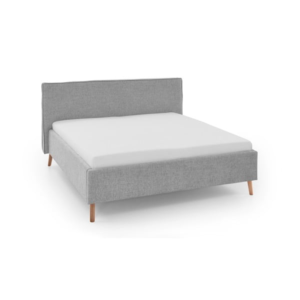 Gaiši pelēka polsterēta divvietīga gulta ar veļas kasti un redelēm 160x200 cm Riva – Meise Möbel