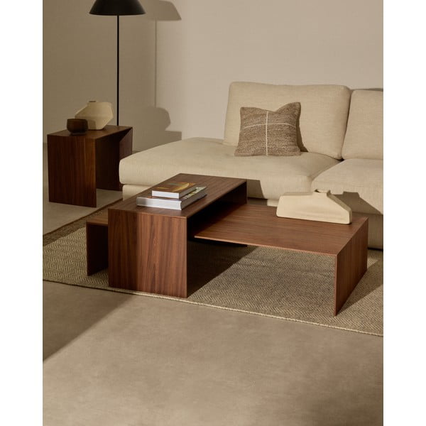 Sānu galdiņš ar riekstkoka imitāciju 40x55 cm Litto – Kave Home-image-4