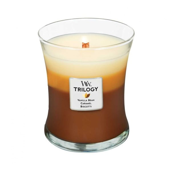 Aromātiskā trīsslāņu svece ar kūkas, vaniļas un karameles aromātu WoodWick Warm comfort, degšanas laiks 55 stundas