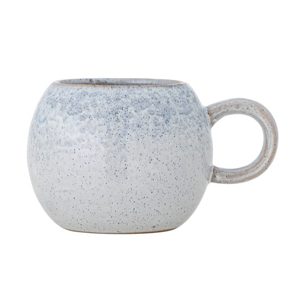 Gaiši zila akmensmasas krūze 410 ml Paula – Bloomingville