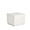 Marmora sānu galdiņš 50x50 cm Sorein – Kave Home