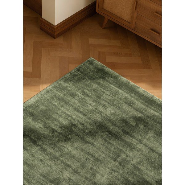 Zaļš ar rokām darināts viskozes paklājs 80x150 cm Noemi – Vikosa-image-3