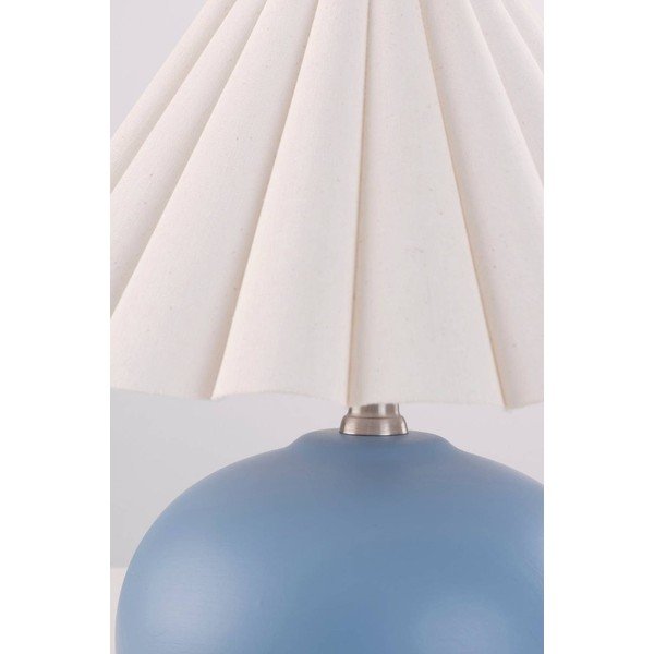 Balta/zila keramikas galda lampa (augstums 34 cm) Crasso – Jotex-image-3