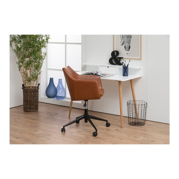 Brūns mākslīgās ādas biroja krēsls ar riteņiem Actona Nora -image-4