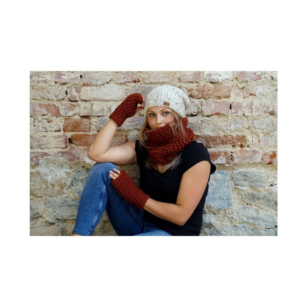 Bēša ar rokām adīta cepure DOKE Tweed-image-2