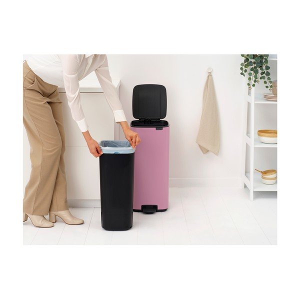 Rozā tērauda atkritumu tvertne ar pedāli 30 l Bo – Brabantia-image-2