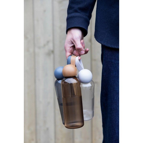 Tumši pelēka pārstrādātas plastmasas pudele ceļojumiem 600 ml Ture – Sagaform-image-2