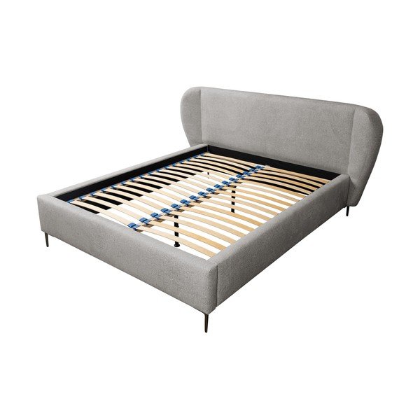 Gaiši pelēka polsterēta divvietīga gulta ar redelēm 180x200 cm Makana – Makamii-image-1