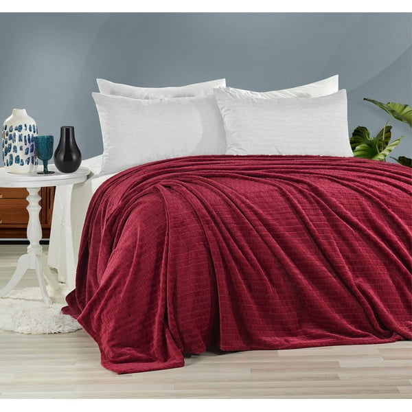 Sarkans pārklājs divguļamai gultai 200x220 cm Melinda – Mijolnir