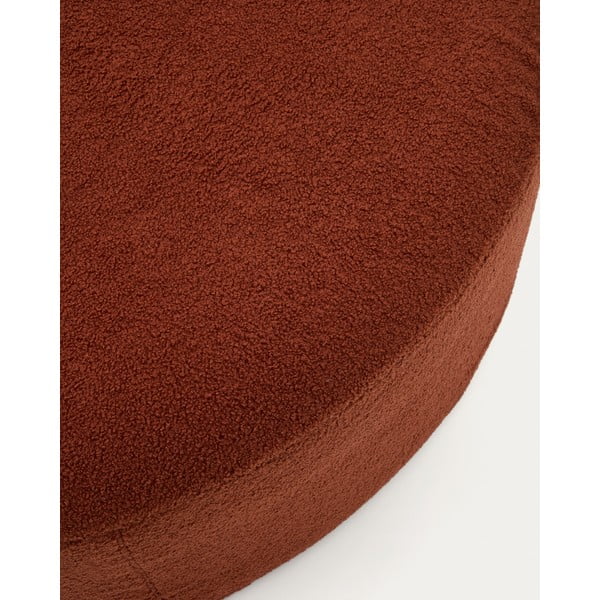 Terakotas oranžs pufs no buklē auduma Kaeli – Kave Home-image-1