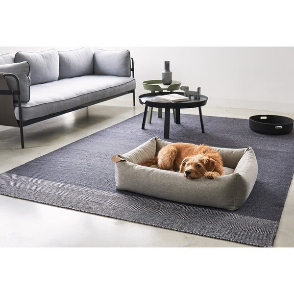 Pelēka mājdzīvnieku gulta suņiem 71x91 cm Mare Rock M – MiaCara-image-1