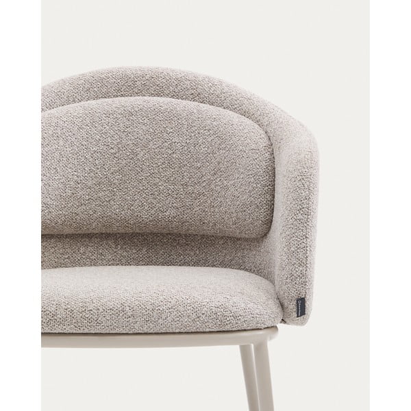 Pelēkbēšs polsterēts ēdamistabas krēsls ar roku balstiem Minda – Kave Home-image-3