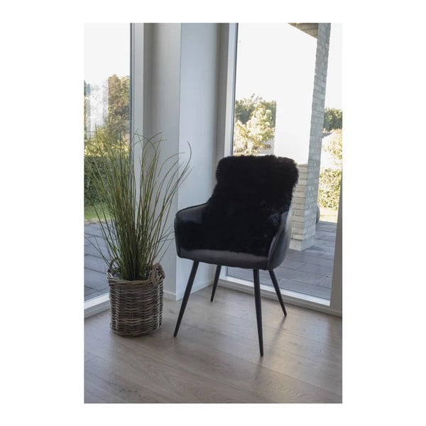 Melna aitādas āda House Nordic-image-1