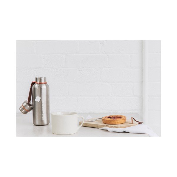 Olīvzaļs 2 sienu nerūsējošā tērauda termoss Black + Blum Insulated Vacuum Bottle, 750 ml-image-4