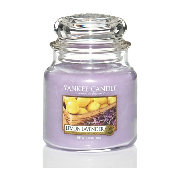 Aromatizēta svece Yankee Candle Citrons un lavanda, degšanas laiks 65 - 90 stundas.