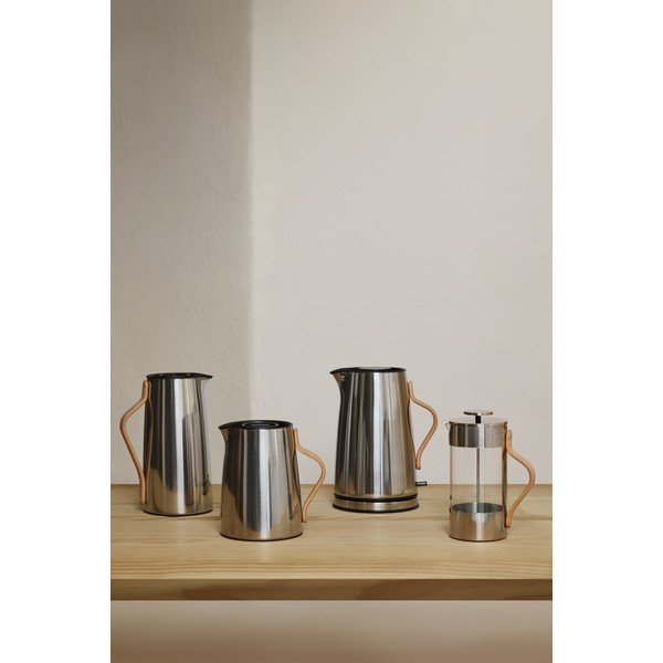 Sudraba krāsas nerūsējošā tērauda elektriskā tējkanna 1,2 l Emma – Stelton-image-2