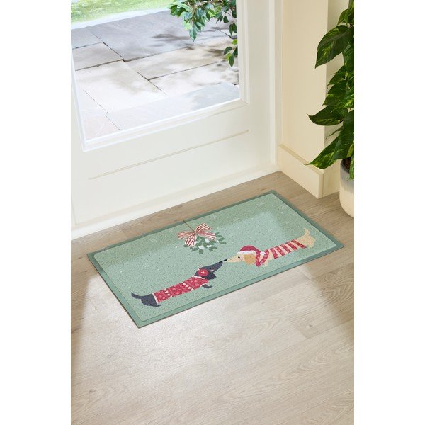 Pārstrādātas plastmasas kājslauķis ar Ziemassvētku motīvu 40x70 cm Christmas Sausage Dogs – Artsy Doormats-image-2