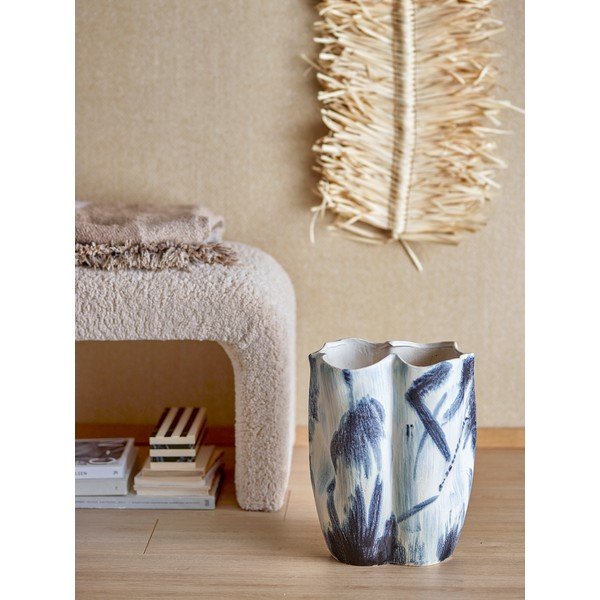 Melnbalta māla vāze (augstums 37 cm) Elira – Bloomingville-image-2