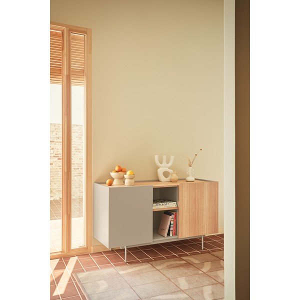 Bēša/dabīga toņa zema kumode ar ozolkoka imitāciju 130x78 cm Otto – Teulat-image-1