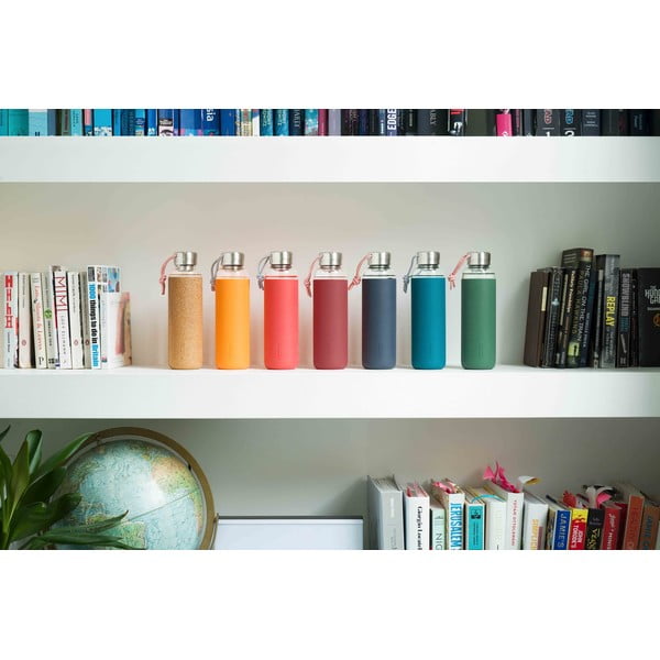 Stikla ūdens pudele ar smilškrāsas silikona uzmavu Black + Blum G-Bottle, 600 ml-image-4