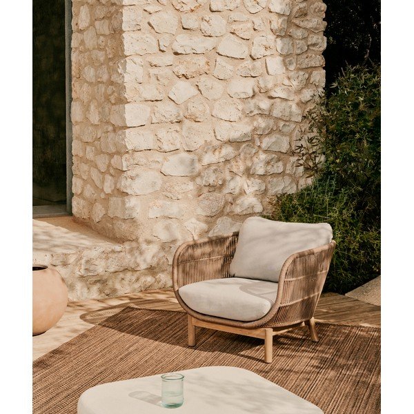 Bēšs metāla/polsterēts dārza atpūtas krēsls Catalina – Kave Home-image-1
