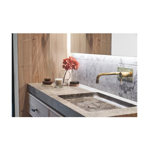 Aromātiskā svece degšanas laiks 40 h Kras: Aqua & Freesia – Villa Collection-image-2